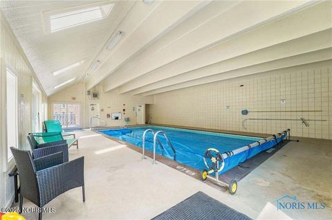 Tiny photo for 4343 W Bancroft Street #4g, Ottawa Hills, OH 43615 (MLS # 10001656)