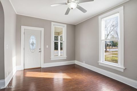 Tiny photo for 623 E Sandusky Street, Findlay, OH 45840 (MLS # 10004683)