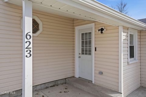 Tiny photo for 623 E Sandusky Street, Findlay, OH 45840 (MLS # 10004683)