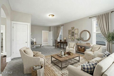 Tiny photo for 623 E Sandusky Street, Findlay, OH 45840 (MLS # 10004683)