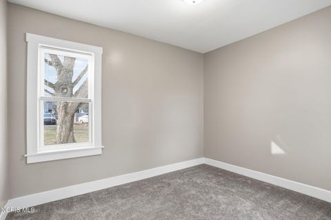 Tiny photo for 623 E Sandusky Street, Findlay, OH 45840 (MLS # 10004683)