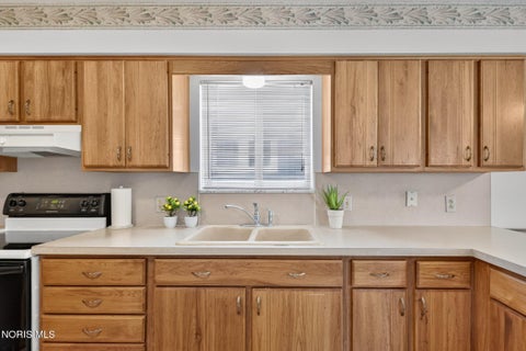 Tiny photo for 1139 Olson Street, Toledo, OH 43612 (MLS # 10013069)