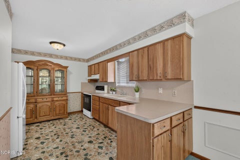 Tiny photo for 1139 Olson Street, Toledo, OH 43612 (MLS # 10013069)
