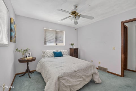 Tiny photo for 1139 Olson Street, Toledo, OH 43612 (MLS # 10013069)