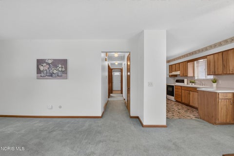 Tiny photo for 1139 Olson Street, Toledo, OH 43612 (MLS # 10013069)