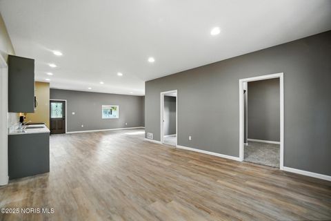 Tiny photo for 113 Superior Street, Oakwood, OH 45873 (MLS # 10002069)