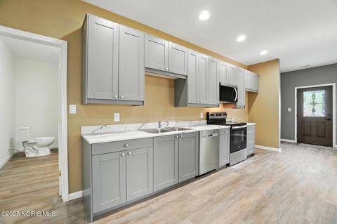 Tiny photo for 113 Superior Street, Oakwood, OH 45873 (MLS # 10002069)