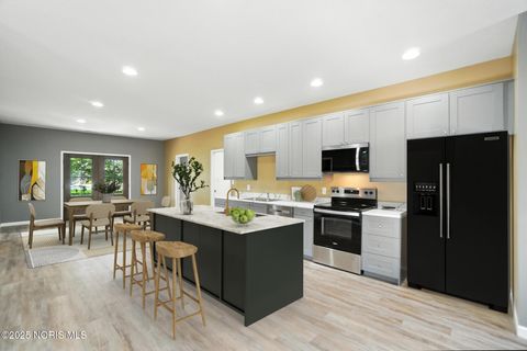 Tiny photo for 113 Superior Street, Oakwood, OH 45873 (MLS # 10002069)