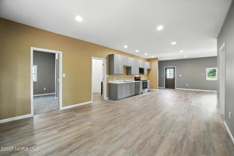 Tiny photo for 113 Superior Street, Oakwood, OH 45873 (MLS # 10002069)