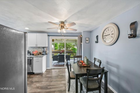 Tiny photo for 1951 Grimes Golden Drive, Toledo, OH 43611 (MLS # 10008960)