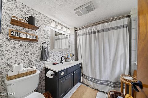 Tiny photo for 402 E Zimmerman Street, Forest, OH 45843 (MLS # 10010958)