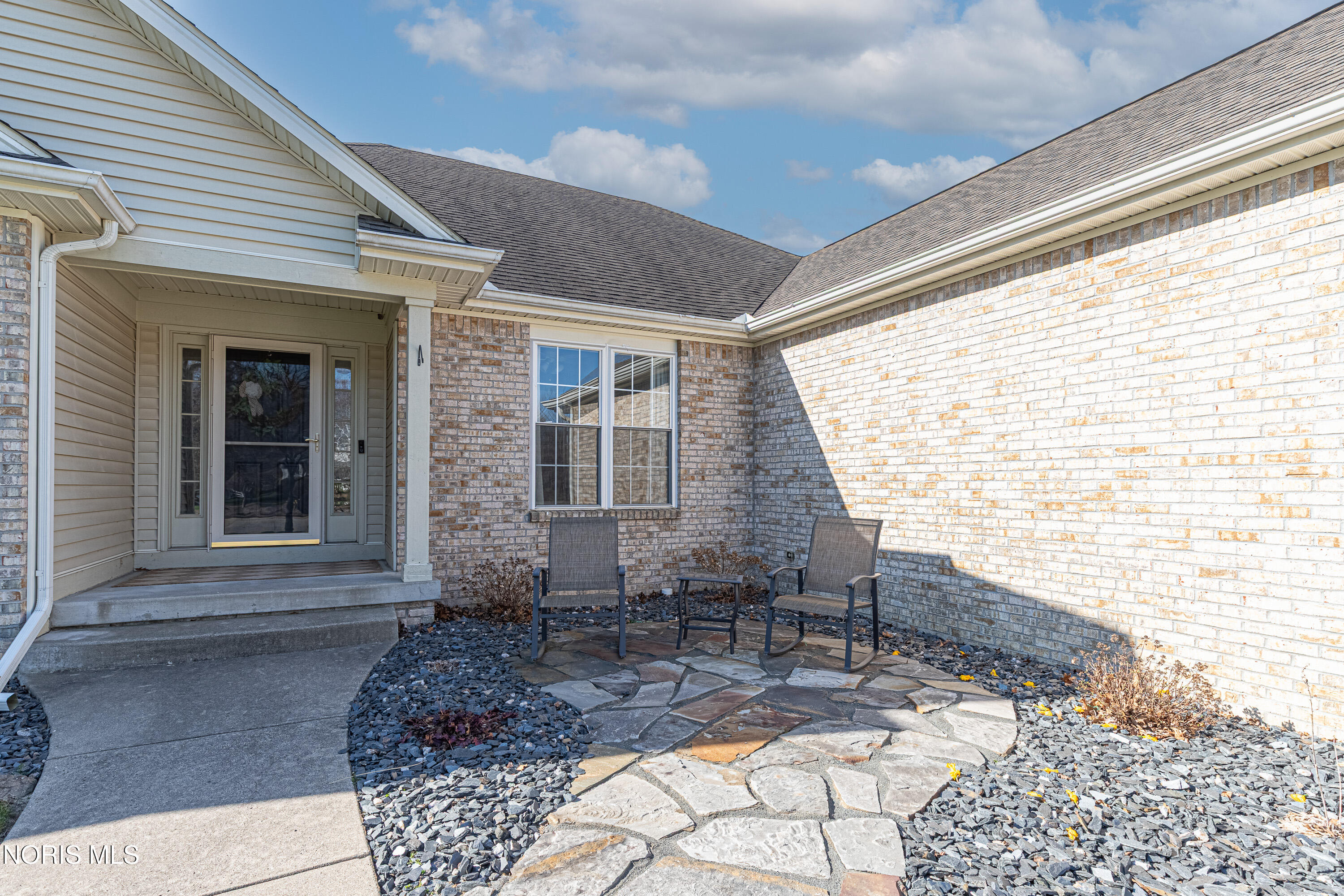 8433 Colt Court