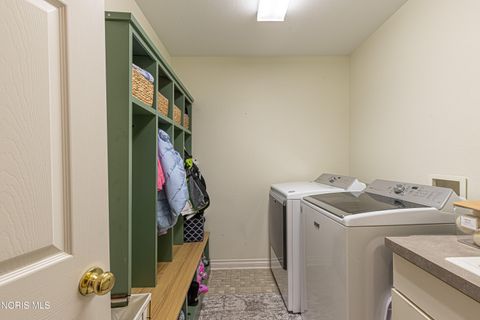 Tiny photo for 8433 Colt Court, Holland, OH 43528 (MLS # 10006190)