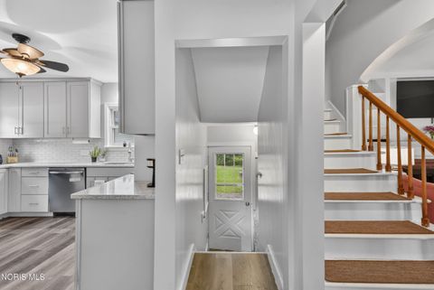 Tiny photo for 914 Michigan Avenue, Waterville, OH 43566 (MLS # 10008083)