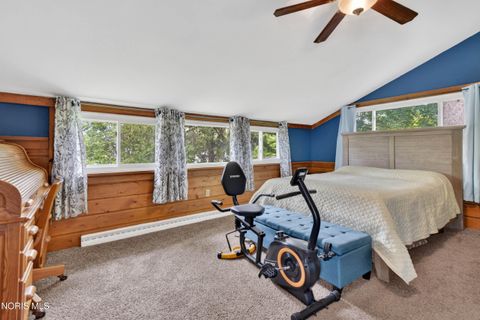 Tiny photo for 914 Michigan Avenue, Waterville, OH 43566 (MLS # 10008083)