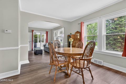 Tiny photo for 914 Michigan Avenue, Waterville, OH 43566 (MLS # 10008083)