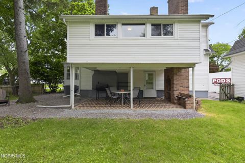 Tiny photo for 914 Michigan Avenue, Waterville, OH 43566 (MLS # 10008083)