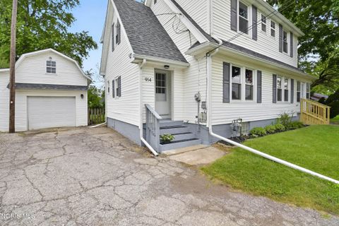 Tiny photo for 914 Michigan Avenue, Waterville, OH 43566 (MLS # 10008083)