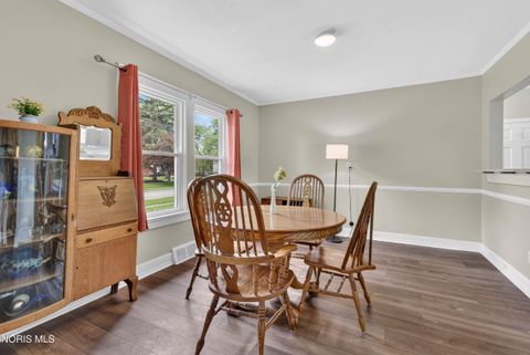 Tiny photo for 914 Michigan Avenue, Waterville, OH 43566 (MLS # 10008083)