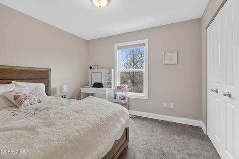 Tiny photo for 28970 Simmons Road, Perrysburg, OH 43551 (MLS # 10008270)