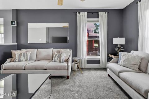 Tiny photo for 1407 Kenyon Drive, Toledo, OH 43614 (MLS # 10005848)