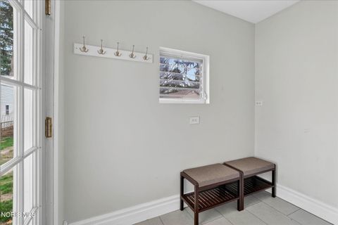 Tiny photo for 1407 Kenyon Drive, Toledo, OH 43614 (MLS # 10005848)