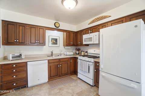 Tiny photo for 220 W 5th Street, Perrysburg, OH 43551 (MLS # 10009183)
