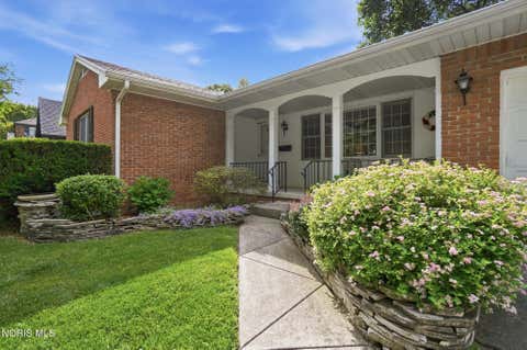 Tiny photo for 220 W 5th Street, Perrysburg, OH 43551 (MLS # 10009183)