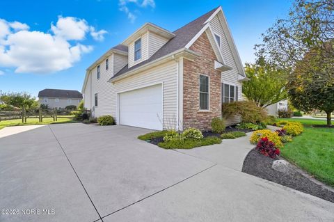 Tiny photo for 2334 Sunflower Court, Perrysburg, OH 43551 (MLS # 10003731)