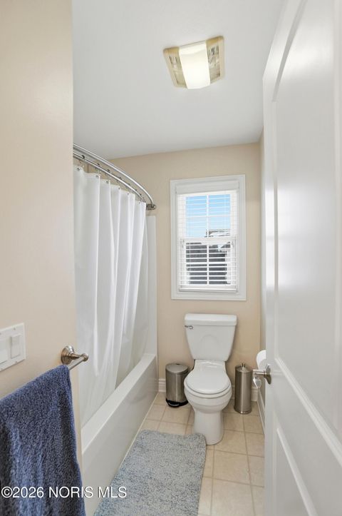 Tiny photo for 2334 Sunflower Court, Perrysburg, OH 43551 (MLS # 10003731)