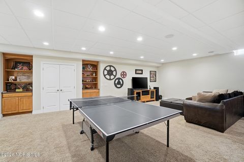 Tiny photo for 2334 Sunflower Court, Perrysburg, OH 43551 (MLS # 10003731)