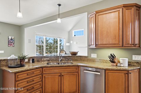 Tiny photo for 2334 Sunflower Court, Perrysburg, OH 43551 (MLS # 10003731)