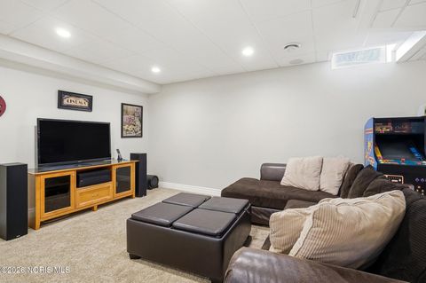 Tiny photo for 2334 Sunflower Court, Perrysburg, OH 43551 (MLS # 10003731)