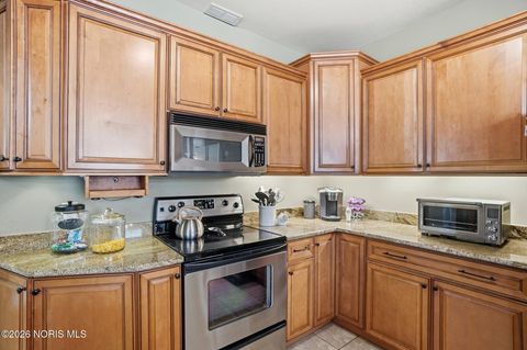 Tiny photo for 2334 Sunflower Court, Perrysburg, OH 43551 (MLS # 10003731)