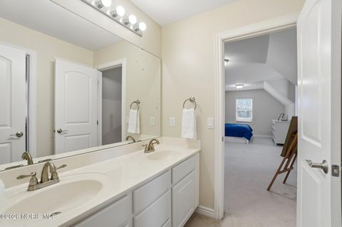 Tiny photo for 2334 Sunflower Court, Perrysburg, OH 43551 (MLS # 10003731)