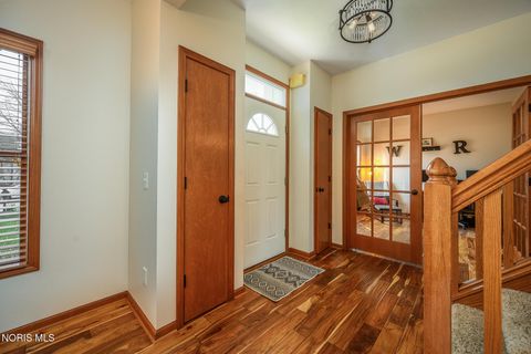 Tiny photo for 717 Little Creek Drive, Perrysburg, OH 43551 (MLS # 10005456)