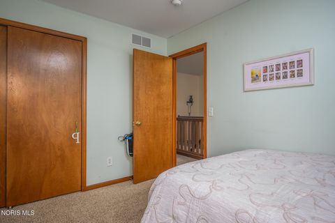 Tiny photo for 717 Little Creek Drive, Perrysburg, OH 43551 (MLS # 10005456)