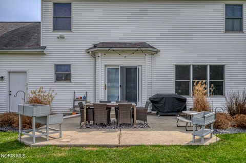 Tiny photo for 717 Little Creek Drive, Perrysburg, OH 43551 (MLS # 10005456)