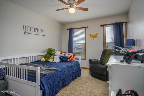 Tiny photo for 717 Little Creek Drive, Perrysburg, OH 43551 (MLS # 10005456)