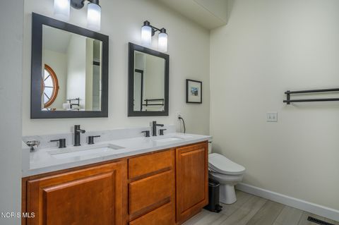 Tiny photo for 717 Little Creek Drive, Perrysburg, OH 43551 (MLS # 10005456)