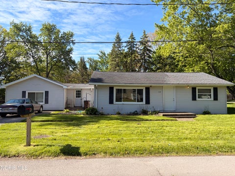 Homes For Sale - 219 Smith Street<br/> Henry County, Holgate, OH 43527