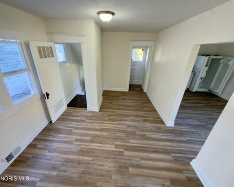 Tiny photo for 419 E Oakland Street, Toledo, OH 43608 (MLS # 10014897)