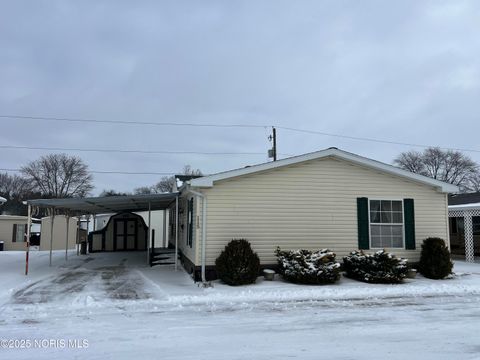 Photo of 60 N State Route 101 #Lot 115, Tiffin, OH 44883 (MLS # 10002645)