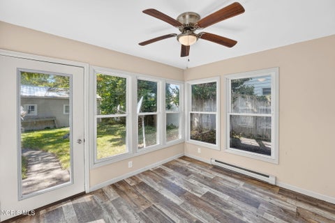 Tiny photo for 120 Biddle Street, Bowling Green, OH 43402 (MLS # 10013320)