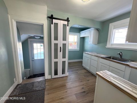 Tiny photo for 1344 Corbin Road, Toledo, OH 43612 (MLS # 10005797)