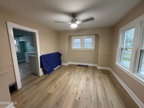 Tiny photo for 1344 Corbin Road, Toledo, OH 43612 (MLS # 10005797)