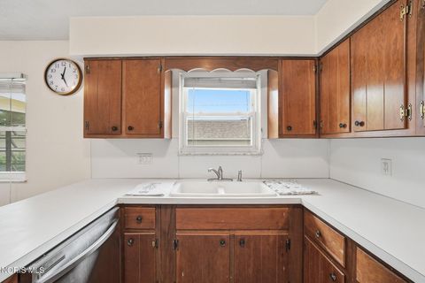 Tiny photo for 4552 283rd Street, Toledo, OH 43611 (MLS # 10007712)