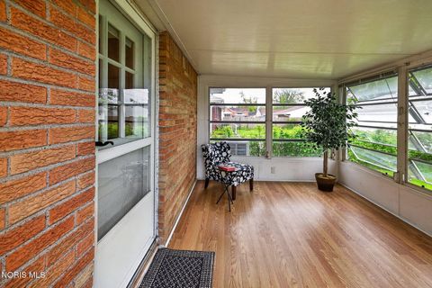 Tiny photo for 4552 283rd Street, Toledo, OH 43611 (MLS # 10007712)