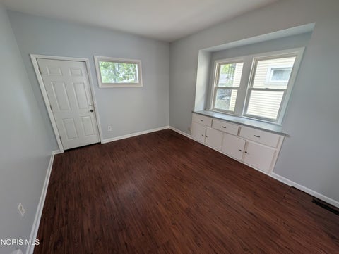 Tiny photo for 4025 Asbury Drive, Toledo, OH 43612 (MLS # 10013813)