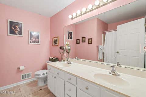 Tiny photo for 6445 Madison Cove Court # 12, Sylvania, OH 43560 (MLS # 10010640)